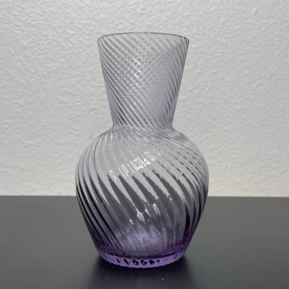 Vintage Teleflora Lilac Purple Swirl Ribbed Art Glass Vase